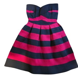 BCBGMaxAzaria Strapless Red & Black Striped Fit & Flare Mini Dress Size XS EUC